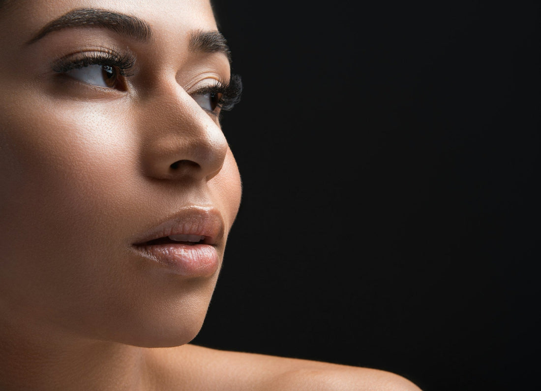 woman with faux eyelashes